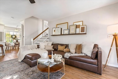 23-227 EASTHOLM-24