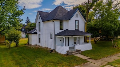 1133 W 4th St, Marion, IN 46952 - photo 2