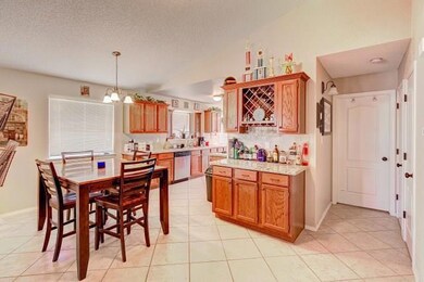 14337 Desert Cactus Dr, Horizon City, TX 79928 - photo 5