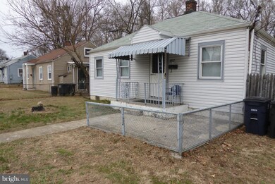 4912 Newton St, Bladensburg, MD 20710 - photo 2