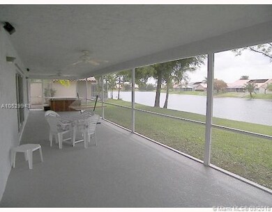 ROOFED COVER PATIO