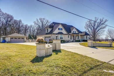 2654 E State Hwy AA-71