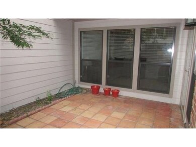 Spacious Courtyard for morning coffee.