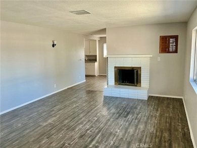 527 Fern Place, Hemet, CA 92543 - photo 4