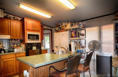 111 E 963, Vian, OK 74962 - photo 6