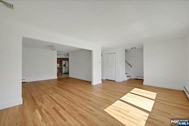 2413 Hammett Ave unit B, Fort Lee, NJ 07024 - photo 7