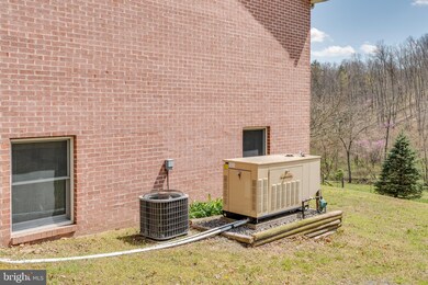 64 Sager Farm Ln, Bunker Hill, WV 25413 - photo 5