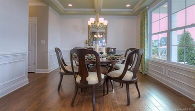 digital similar image