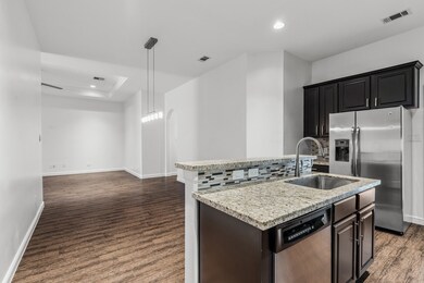 Kitchen/Dining
