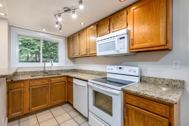 21 Spaulding St unit 5, Milford, NH 03055 - photo 2