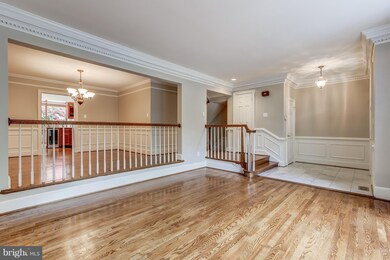 8053 Rising Ridge Rd, Bethesda, MD 20817 - photo 5