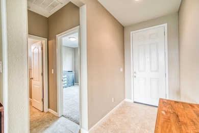 3026 Mount Rainier Ln, Clovis, CA 93619 - photo 4