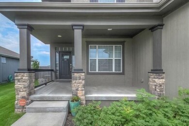 20910 S Barker Rd, Spring Hill, KS 66083 - photo 2