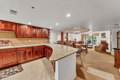 05-210 Roaring Fork Ext ste 301-5