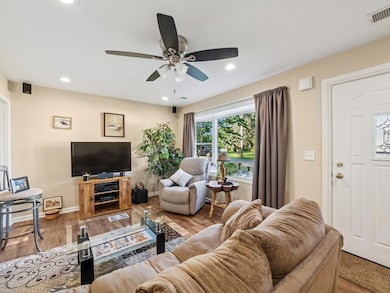 1412 N River Rd, McHenry, IL 60051 - photo 6