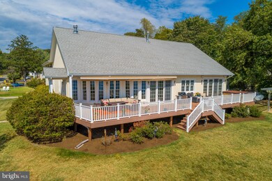 275 Beach Rd, Pasadena, MD 21122 - photo 3