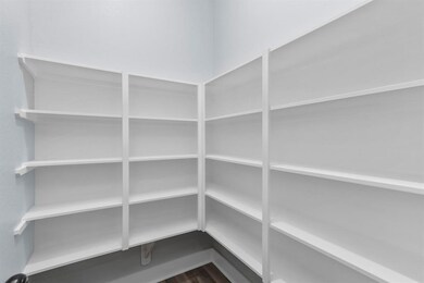 1010 Junell St unit B, Houston, TX 77088 - photo 6