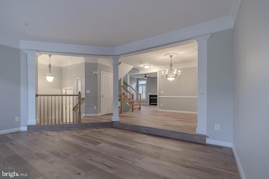 4912 Waple Ln, Alexandria, VA 22304 - photo 3