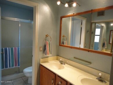 7 master bathroom