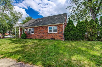 2226 W Greenleaf St, Allentown, PA 18104 - photo 3