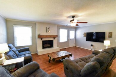 1921 Sunny Ln, Asheboro, NC 27205 - photo 5