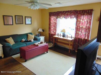 3055 Avon Rd, Bethlehem, PA 18017 - photo 2