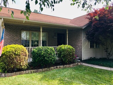 924 Locust Ave, Batesville, IN 47006 - photo 2