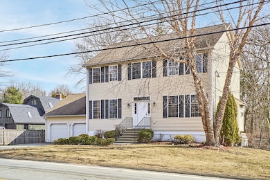 609 Haverhill St, Reading, MA 01867 - photo 2