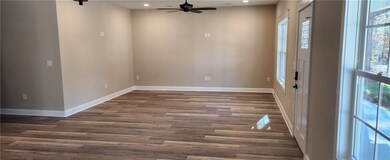 910 W A 115, Walhalla, SC 29691 - photo 7