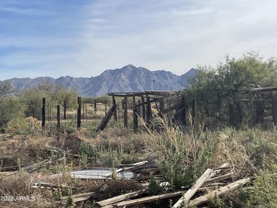 12727 S Edgedale Rd, Eloy, AZ 85131 - photo 2