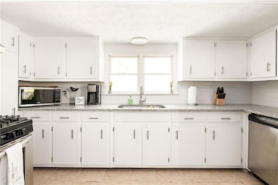 3842 Brookcrest Cir, Decatur, GA 30032 - photo 7