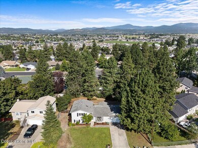 01-Aerial front of home