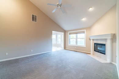 6717 Creekwood Ln, Fort Wayne, IN 46835 - photo 5