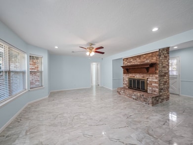 29414 Stapleford St, Spring, TX 77386 - photo 4