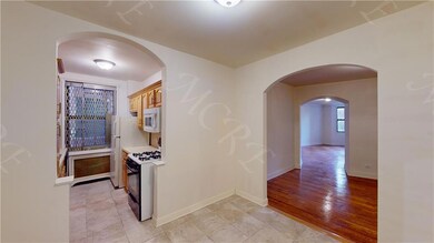 Dinette/Sitting area