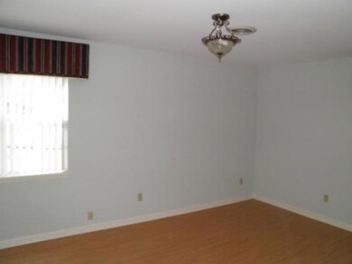 67 Ester Ln unit 1, Manchester, TN 37355 - photo 5