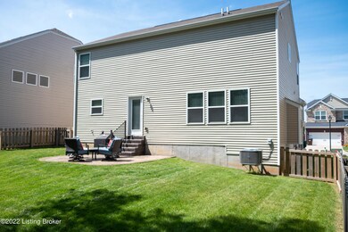 9910 Creek View Estates Dr, Louisville, KY 40291 - photo 5