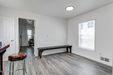 009 - Small Dining Room 2