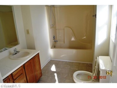 Master Bath/Spa.