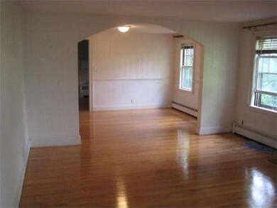 178 College Farm Rd, Waltham, MA 02451 - photo 3