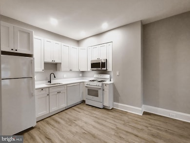 230 S Market St unit 2, Frederick, MD 21701 - photo 6