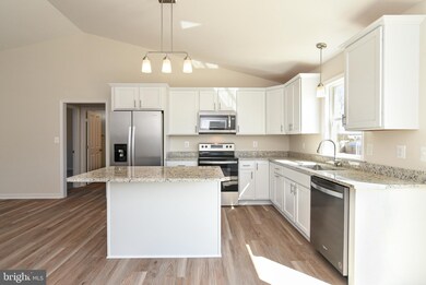 82 Randall Rd, Colonial Beach, VA 22443 - photo 7