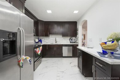 4840 NW 114th Ct, Doral, FL 33178 - photo 5