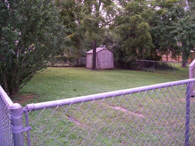 501 N North Powell Ave Ave, Berea, KY 40403 - photo 7