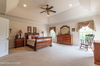 417 Jacob Ct, Nazareth, PA 18064 - photo 5