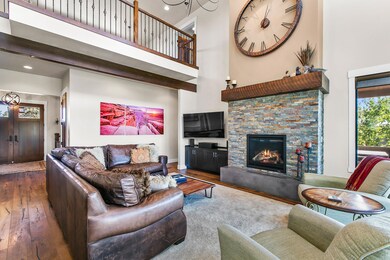 19367 Roswell Dr, Bend, OR 97702 - photo 4