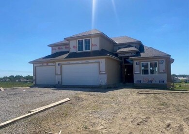 18826 Weaver St, Spring Hill, KS 66083 - photo 3