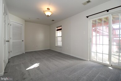 12916 Yellow Jacket Rd, Hagerstown, MD 21740 - photo 4