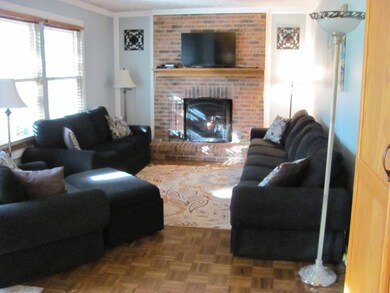Dinsmore Castle family rm