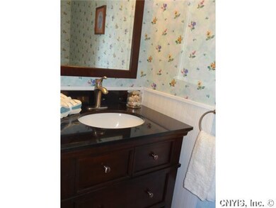 Bathroom 1/2 bath or powder room off of den~